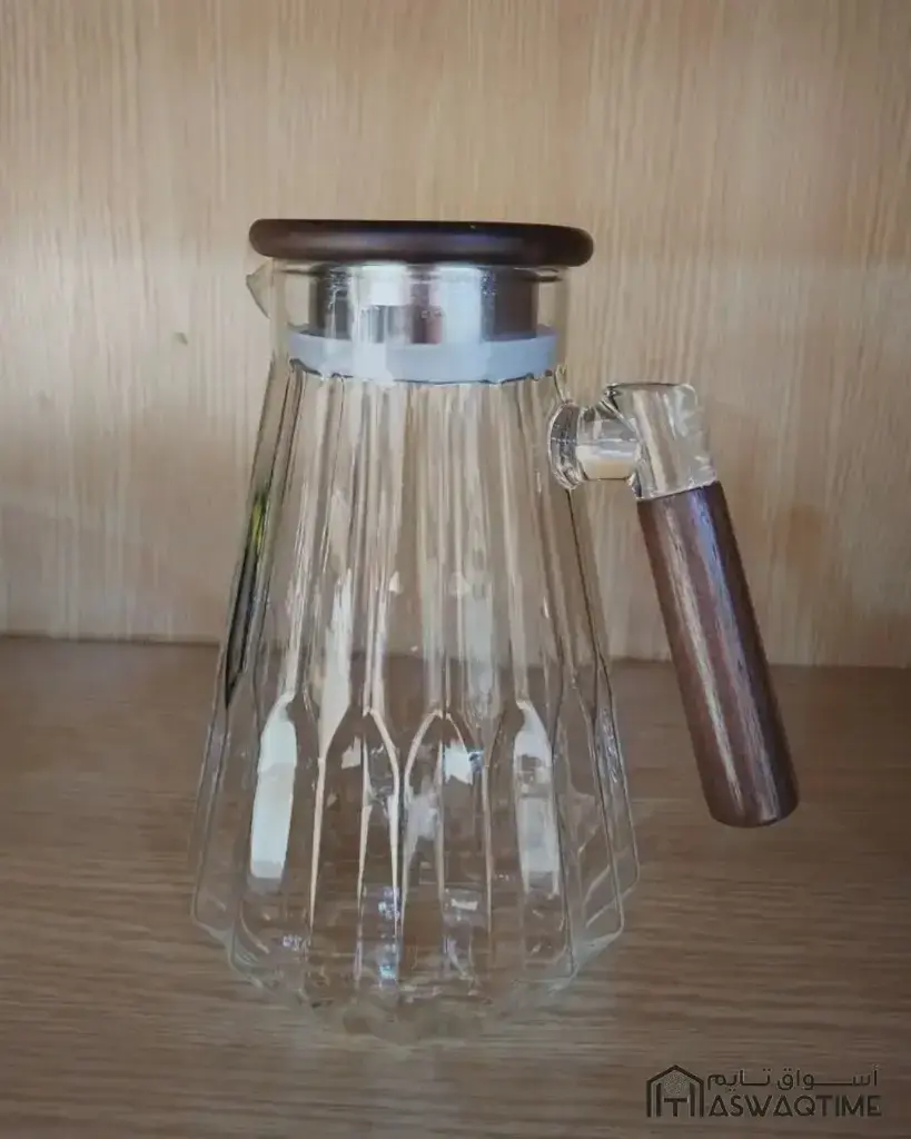 [GH768] GLASS JUG WITH WOODEN HANDLE.webp