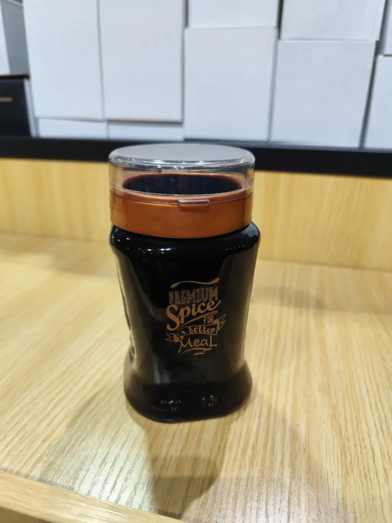 Black Patterned Spice Jar With Spoon 850CC