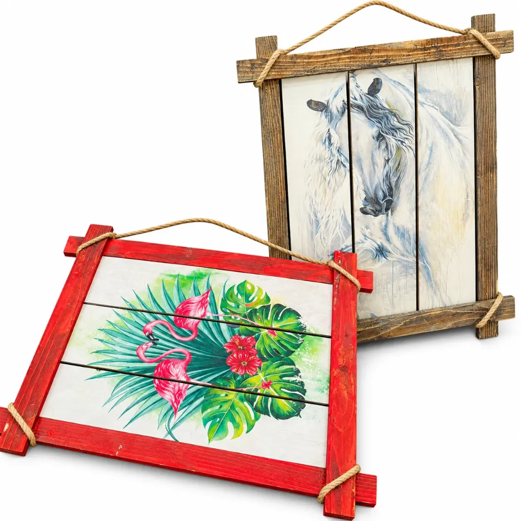 DECOREV HANGING PHOTO FRAME