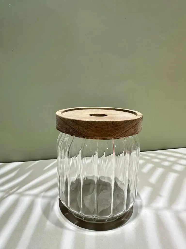 [YUN-GLA17215] GLASS CANISTER W/WOOD LID 9x15cm