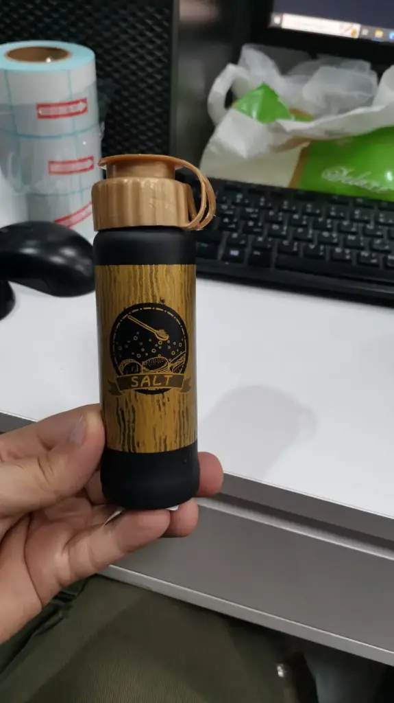 HANE SALT SQUARE WOOD SALT&PEPPER MATTE BLACK 112CC