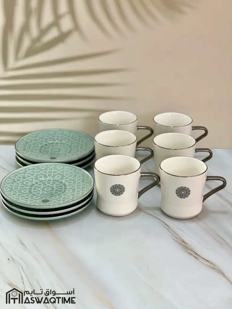OTANTIK ROSETTI – 6 PORCELAIN CUPS AND 6 SAUCER
