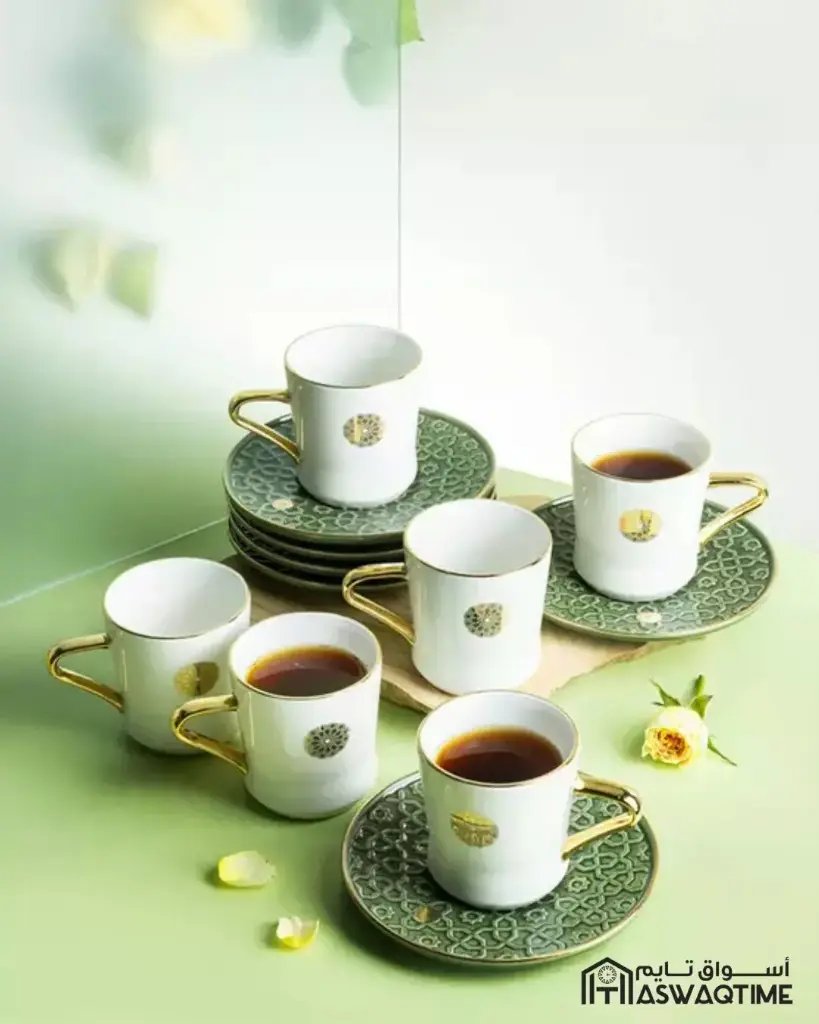 OTANTIK ROSETTI – 6 PORCELAIN CUPS AND 6 SAUCER