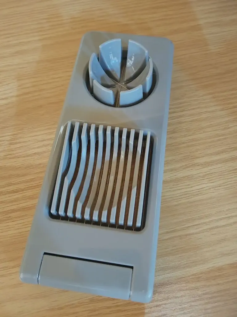 GERMAX EGG SLICER