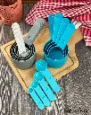 MEASURING CUPS