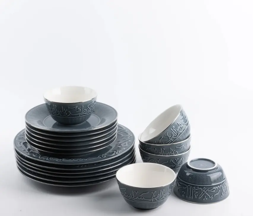 OTANTIK DINNER SET 18PCS FROM JIWAR – BLUE & SILVER
