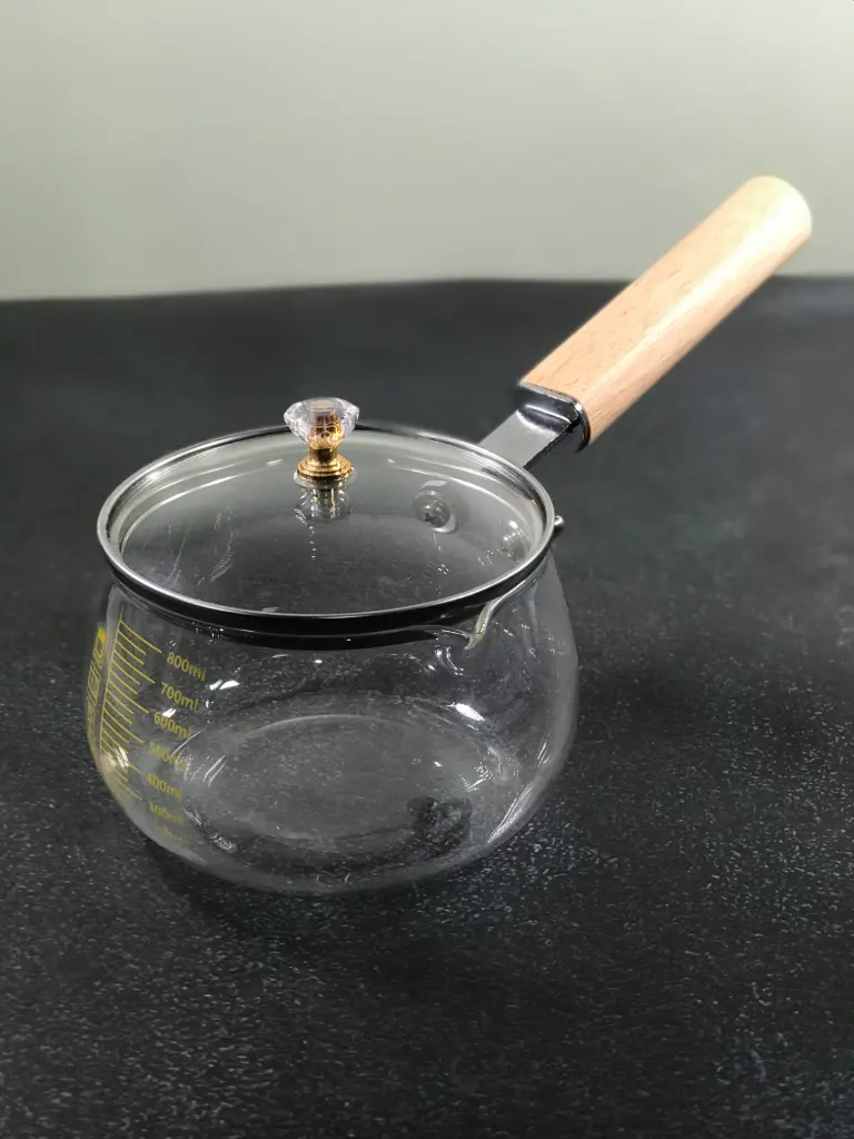 JIE SINGLE HANDLE MILK PAN 800ml