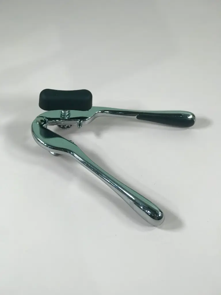 YUN STAINLESS STEEL CAN OPENER