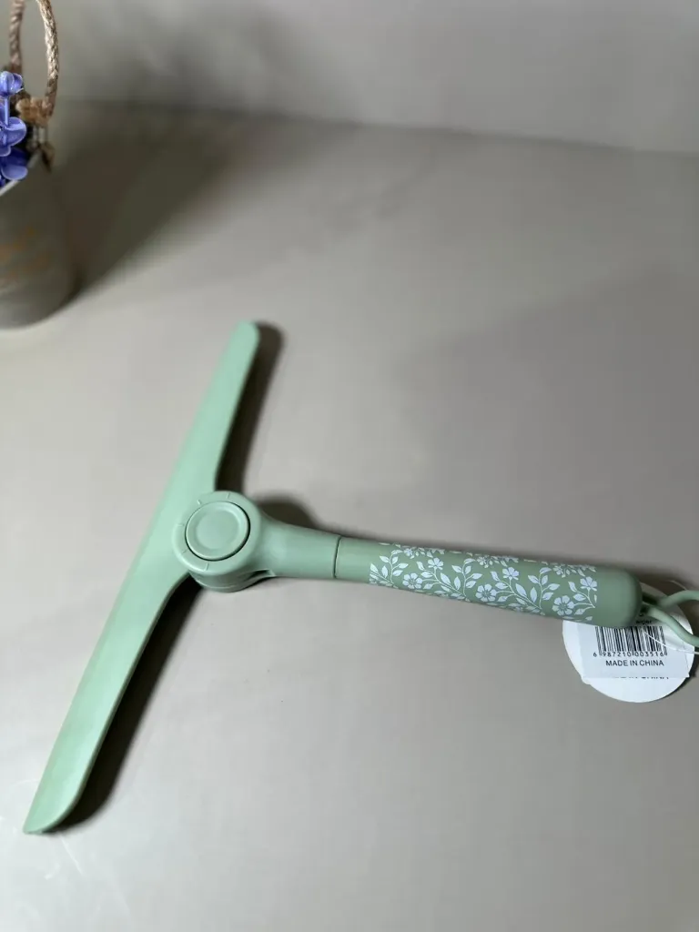 JIE BRUSH