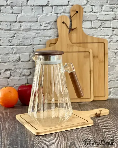 [GH768] GLASS JUG WITH WOODEN HANDLE